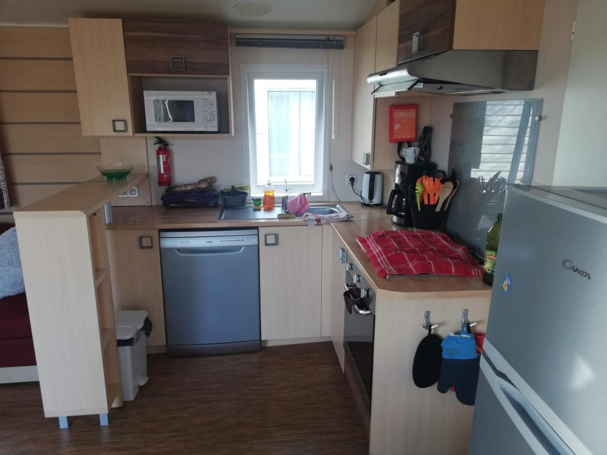 Grand Mobil Home 3Chbr 2Sdb Camping La Carabasse Vias Exteriér fotografie