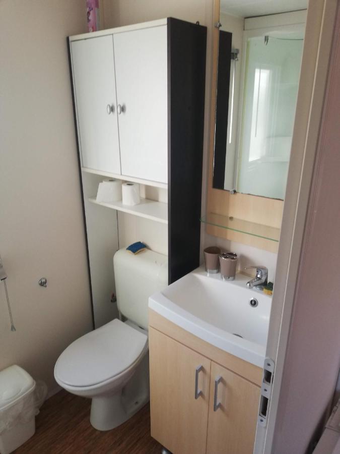 Grand Mobil Home 3Chbr 2Sdb Camping La Carabasse Vias Exteriér fotografie